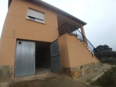 Chalet en El Casar de Escalona