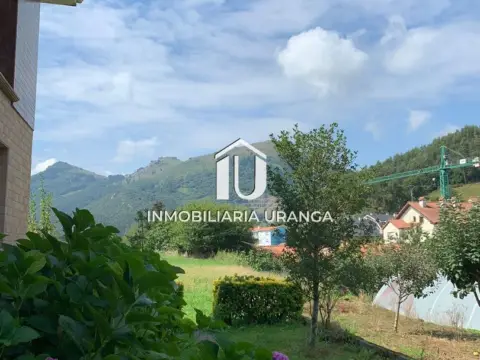 Chalet en Limpias