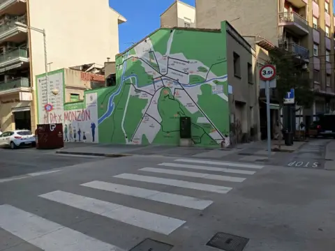 Casa adosada en Monzón