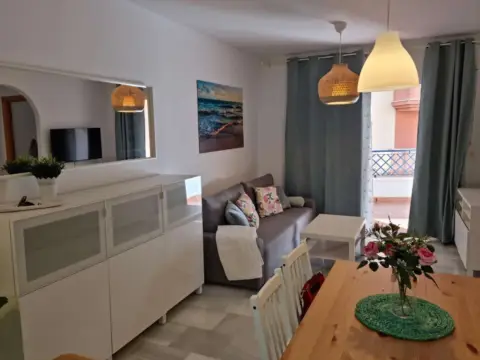Apartamento en Urbanización Santa Rosa-Generación del 27