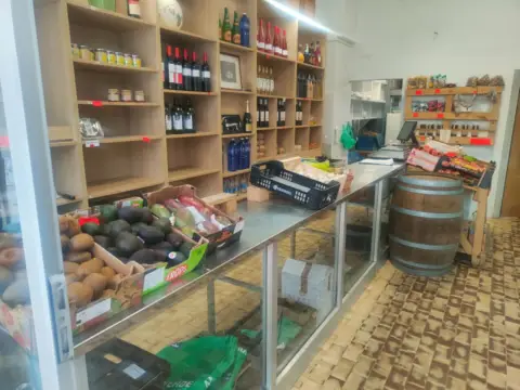 Local comercial en Pasai San Pedro