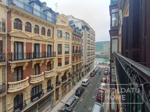 Piso en Parte Vieja-Alde Zaharra