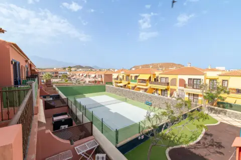 Piso en calle Minerva, 5