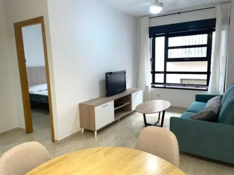 Piso en calle de San Lorenzo, 10