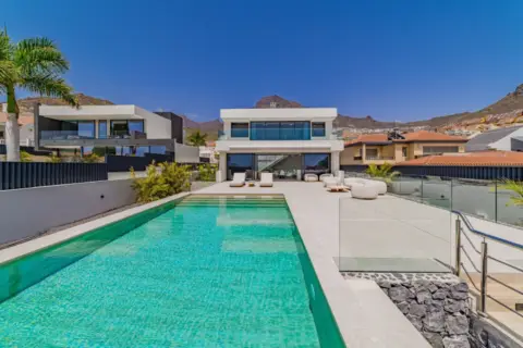 Casa en calle C. El Sauce, nº 12