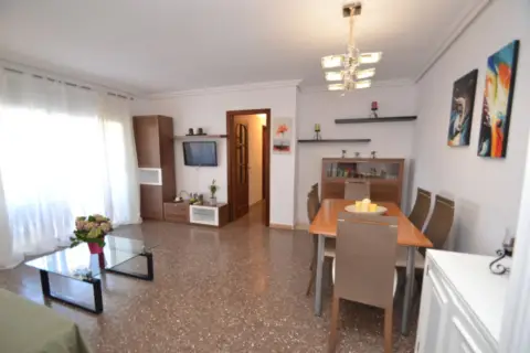 Apartamento en Platja dels Capellans-Zona Turística