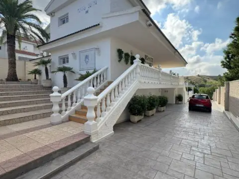 Chalet en Las Parcelas