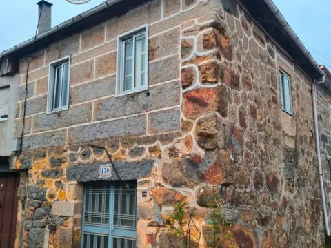Chalet en A Seara (Cartelle)