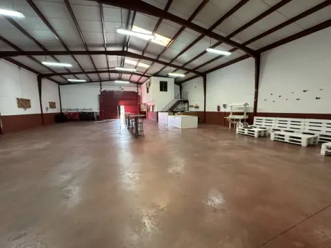 Nave industrial en Malpartida de Plasencia