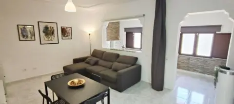 Chalet en callejón del Castillo, 128