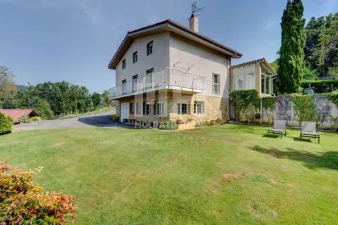 Chalet en Zizurkil Pueblo