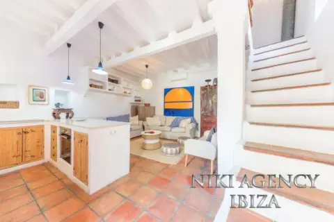 Chalet en Dalt Vila-La Marina