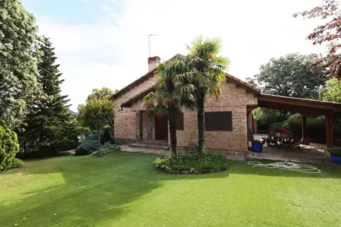 Chalet en Colmenarejo