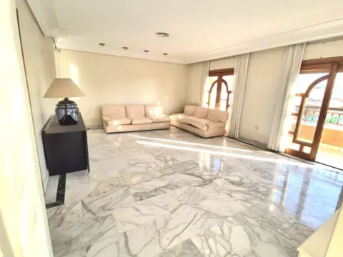 Ático en Núcleo Urbano