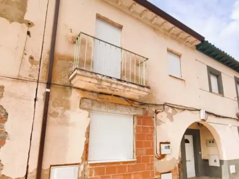 Casa en La Virgen del Camino