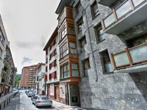 Piso en Mondragón - Arrasate