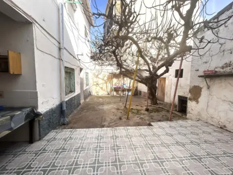 Chalet en Area Metropolitana