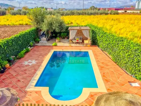 Chalet en calle Extrarradio Diseminado Polígono 77, nº 77, 108