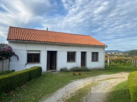 Finca rústica en Ribadumia