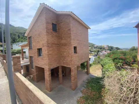 Casa en Sant Fost de Campsentelles