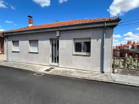 Casa en La Bañeza