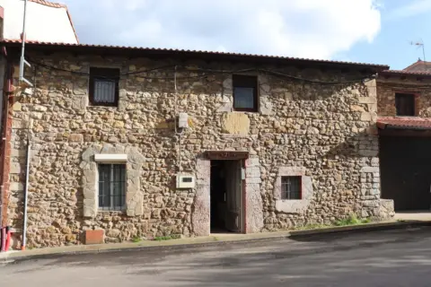 Apartamento en Brugos de Fenar