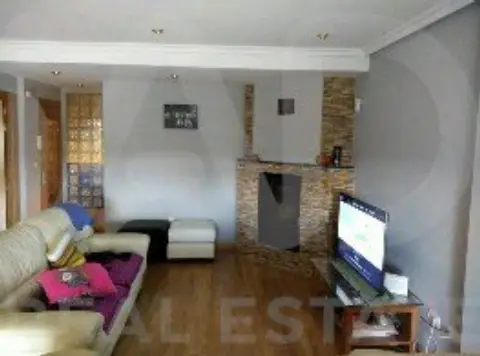 Chalet en Lorenzana