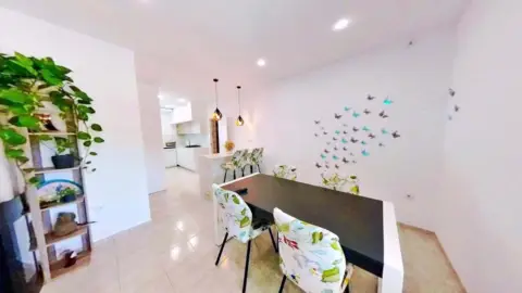 Chalet en Camino Viejo de Crevillent, 25