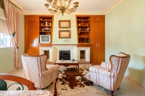 Chalet en Avenida de Villarrasa, 31