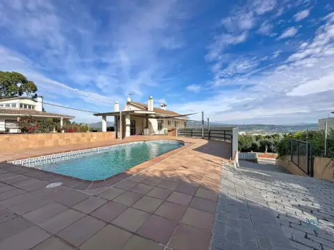 Chalet en Abrera