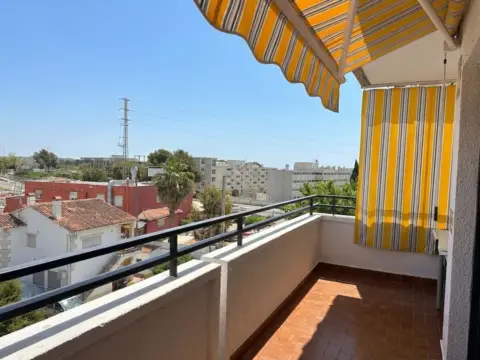 Piso en Urbanització Marítima Residencial