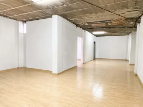 Local comercial en Huerta Sur