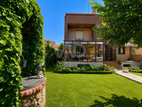 Casa en Fuentecillas-Yagüe-Villalonquéjar