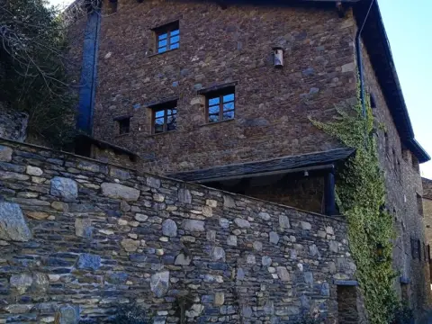 7-bedroom house for sale in Arcavell · 2 of 17
