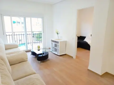 Piso en calle Avenida Periodista Rodolf Salazar 3, nº 3