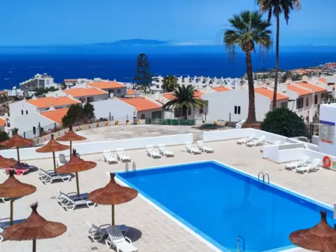 Piso en calle de Madrid, 8