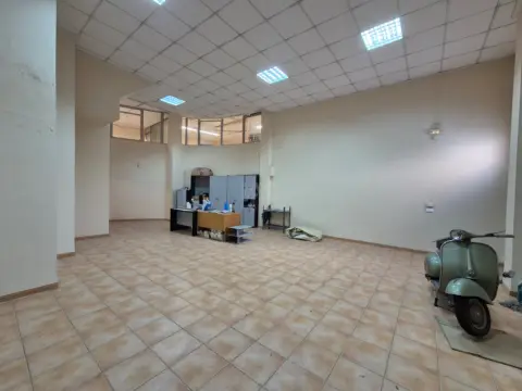 Local comercial en Plana Baja