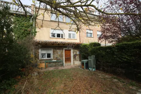 Casa en Saldaña de Burgos