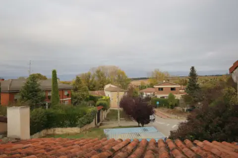 Casa en Saldaña de Burgos