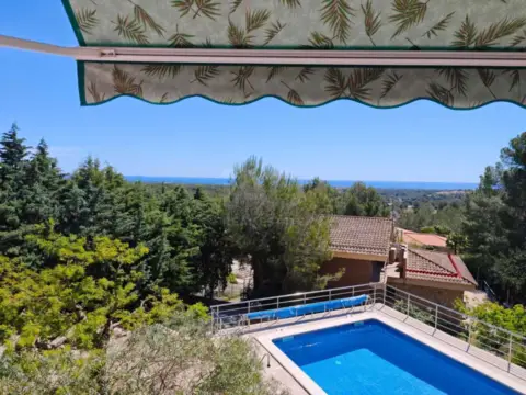 Chalet en Carrer de Lliri, 9