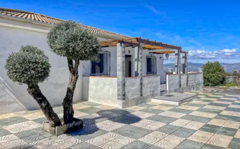 Casa en Moraleda de Zafayona