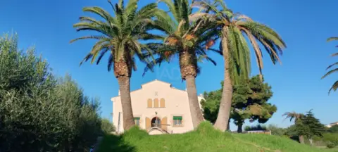 Chalet en Tarragonés