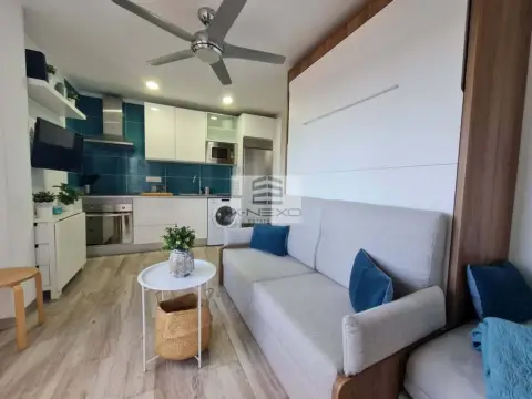 Estudio en Avenida Marítima, 25