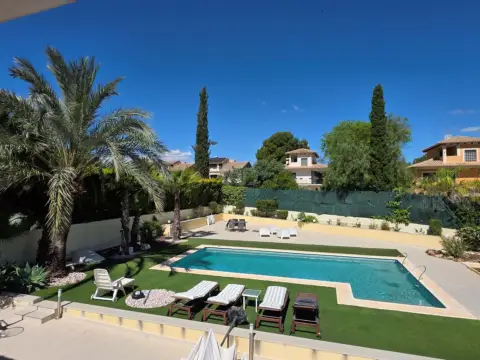 Chalet en Las Torres de Cotillas