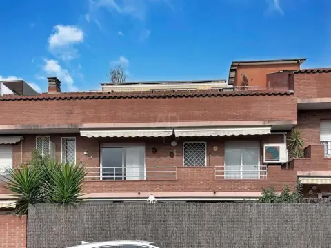 Dúplex en Zona Nord-La Serreta