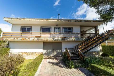 Casa en Garrafe de Torío