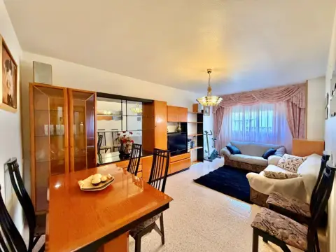 Piso en calle de la Caña, 4