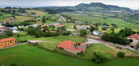 Chalet en calle calle Blanquia 270 Mogro 270, nº 270