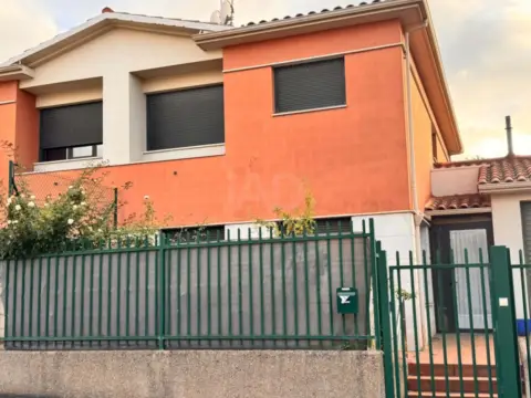 Casa en Cardeñajimeno