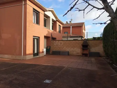 Casa en Cardeñajimeno